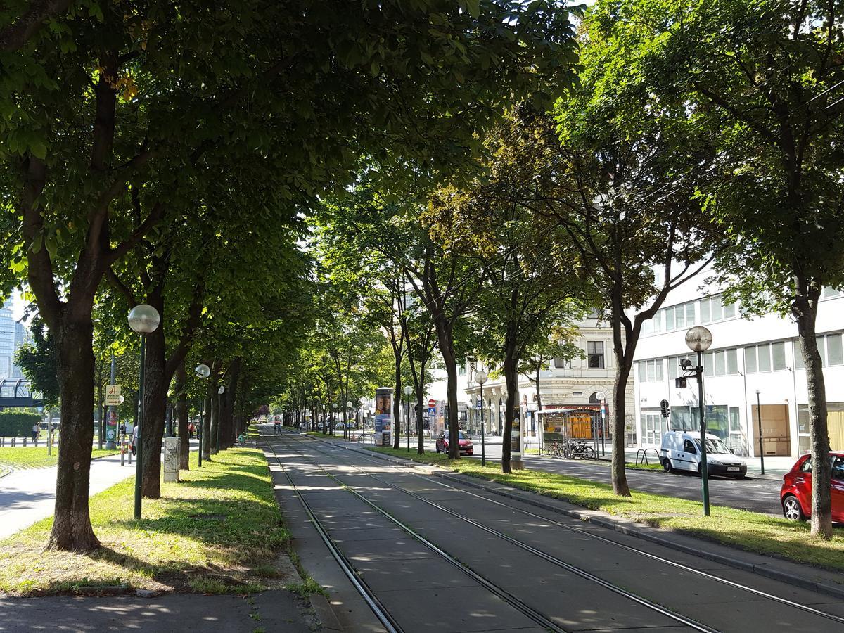 Sobieski District-1 Ring Apartments Вена Экстерьер фото